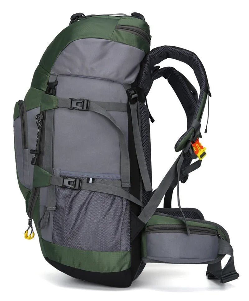 TrailMaster 60L Backpack – Waterdichte Rugzak voor Avontuurlijke Reizen