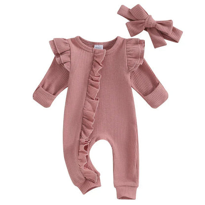 LilaRuffle Babypak – Zachte en Speelse Jumpsuit met Liefelijke Details