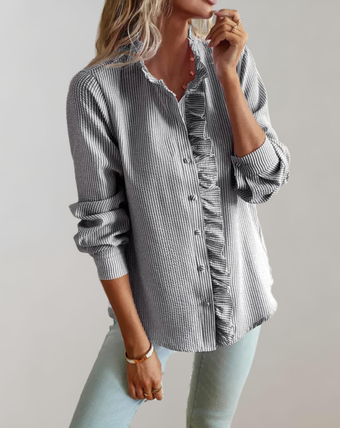 Dames Blouse Met ruches,  Opstaande Kraag, Knoopsluiting en Lange Mouwen - LINDA