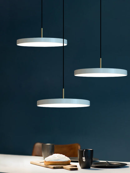 ZenSerenity – Minimalistische Plafondlamp voor een Rustige en Stijlvolle Sfeer