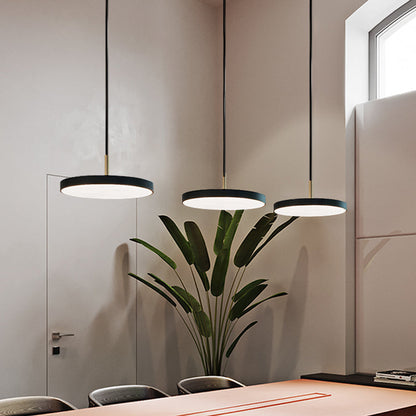 ZenSerenity – Minimalistische Plafondlamp voor een Rustige en Stijlvolle Sfeer