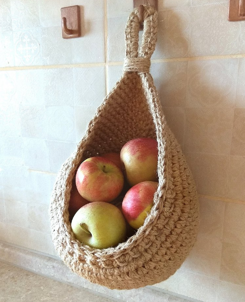 WallBasket - Ruimtebesparende Hangende Groente- en Fruitmanden voor de Muur